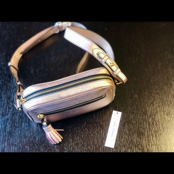 🍂SOLD OUT🍂 Marc Jacobs Crossbody - Picture 2 of 8